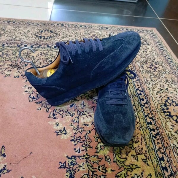 Chaussures en daim bleu pour hommes