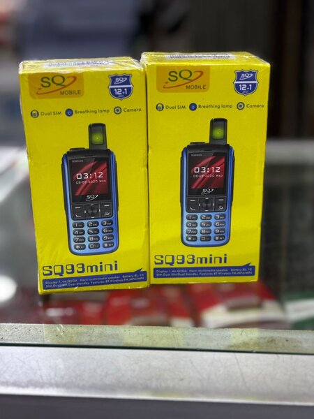 Téléphone SQ Mobile Dual SIM