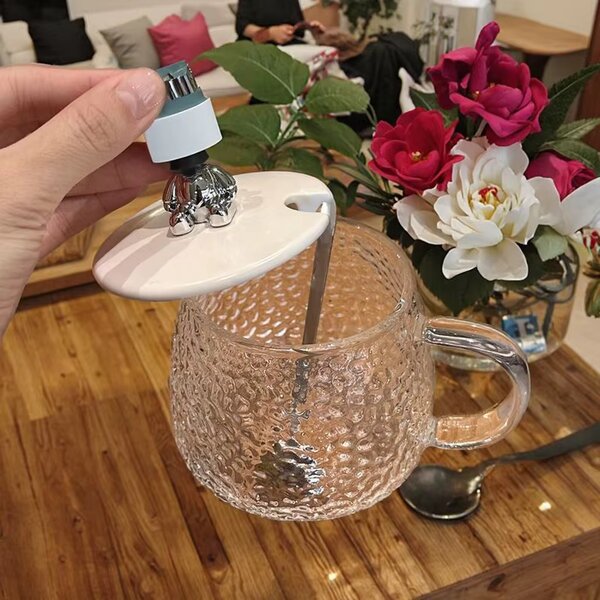 Tasses en verre à motifs avec couvercle