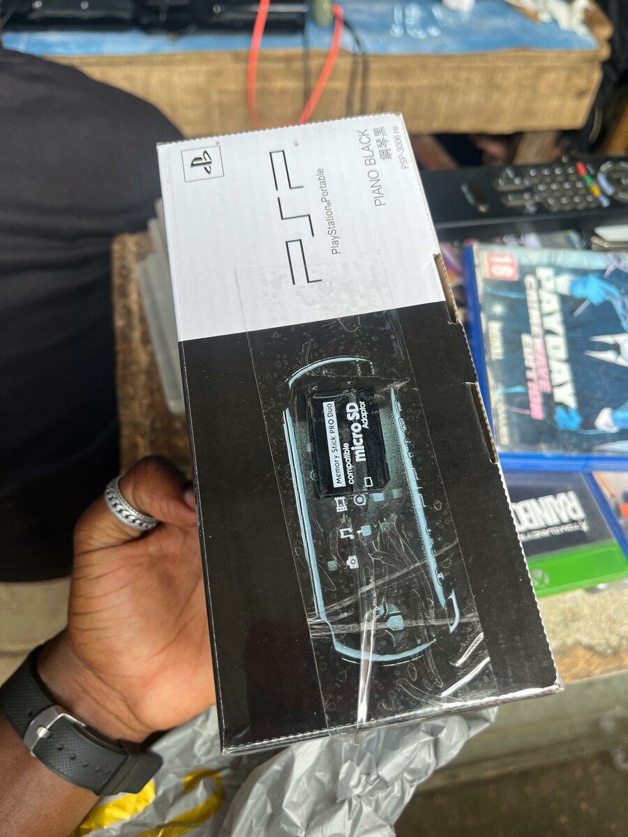 Sony PSP Piano Black Console