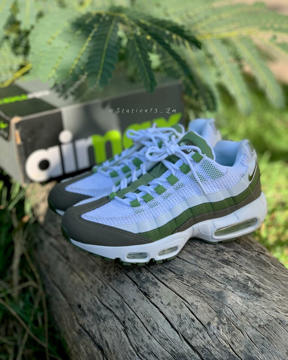 Airmax 95s Oil Green