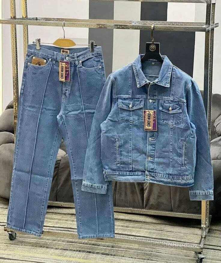 Veste et Jean Denim Déchirés
