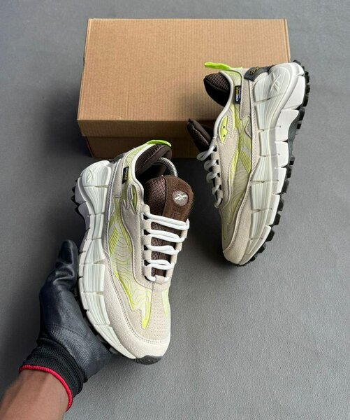 Chaussures de sport tendance