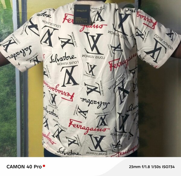 T-shirt imprimé tendance