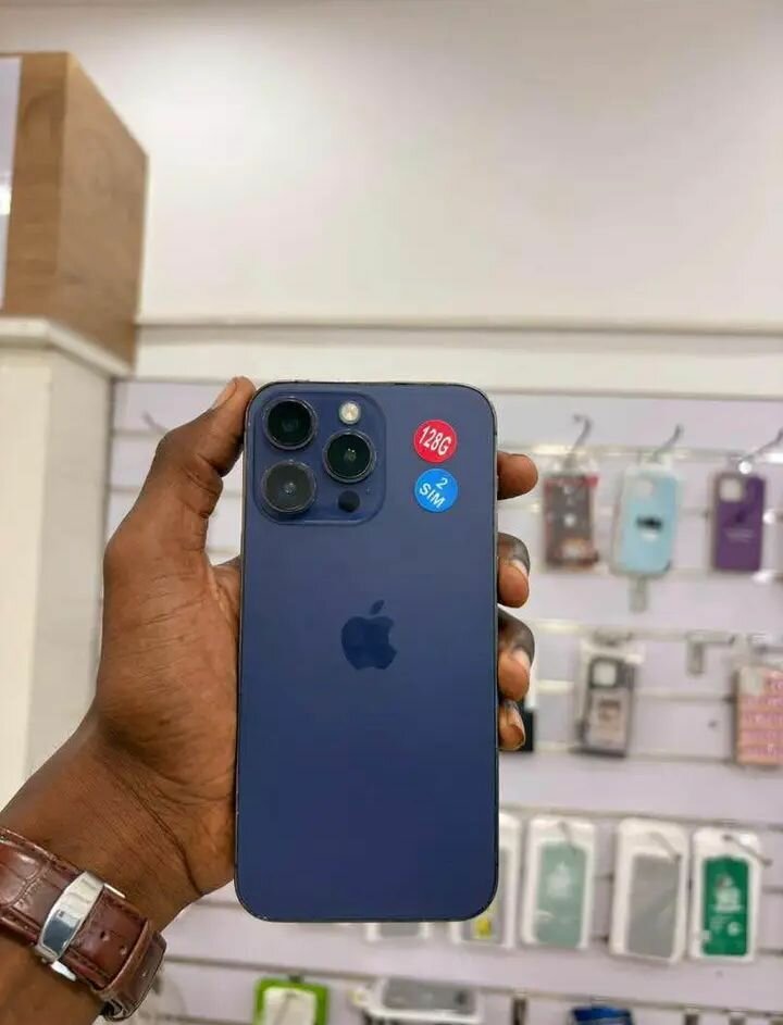 iPhone 15 Pro 128 Go