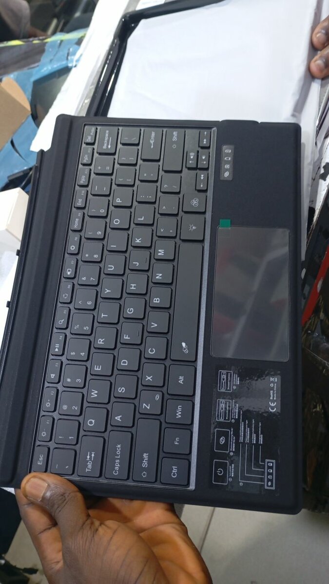 Bluetooth wireless smart keyboard for Microsoft Surface Pro