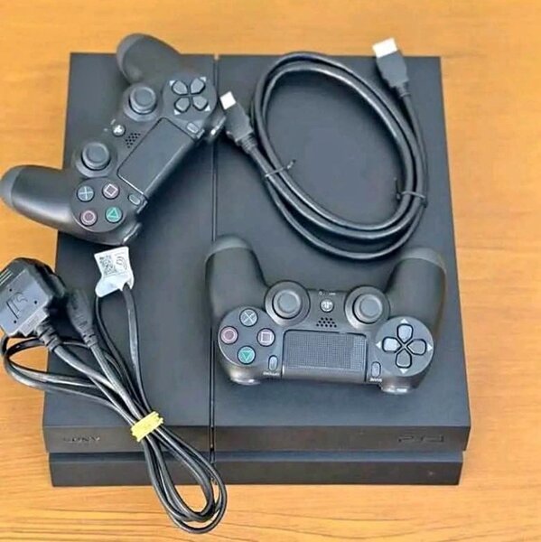 PS4 FAT