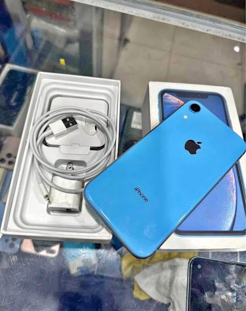 iPhone XR 64Go Bleu