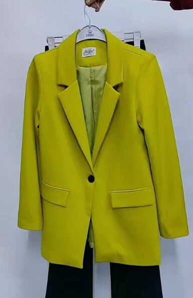 Жакет зеленый