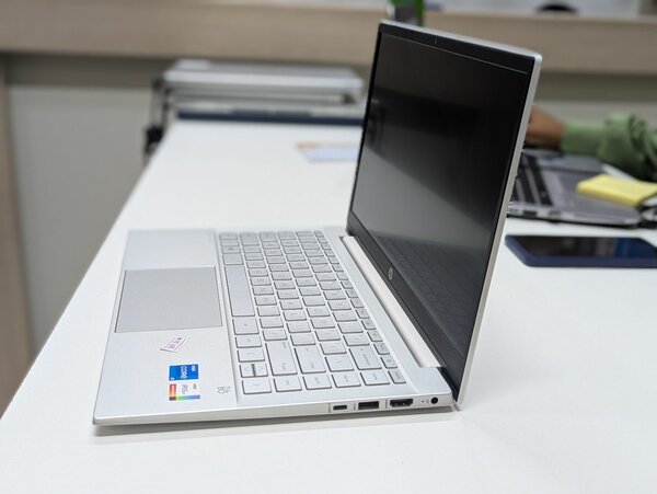 Hp pavilion 14 core i5 12th generation