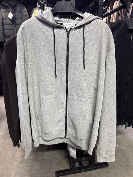 Толстовка зипхуди