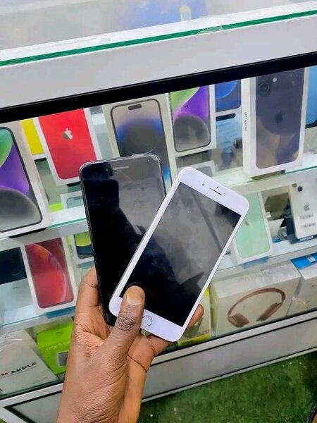 Smartphones Apple d'occasion