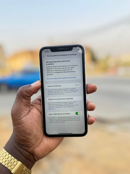 iPhone XR 64giga de couleur blanche