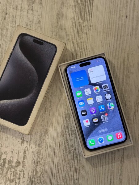 iPhone 15 pro max 256 giga dual sim