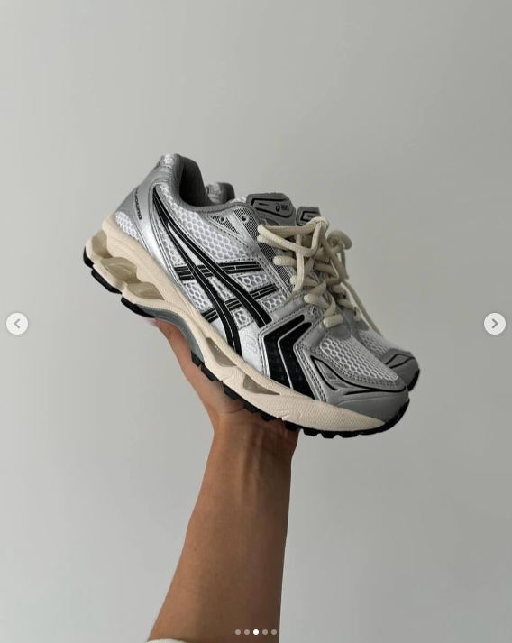 Кроссовки ASICS GEL серебристый,кремовый