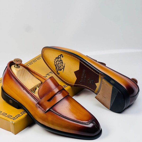 Dino Verratti dressing shoe