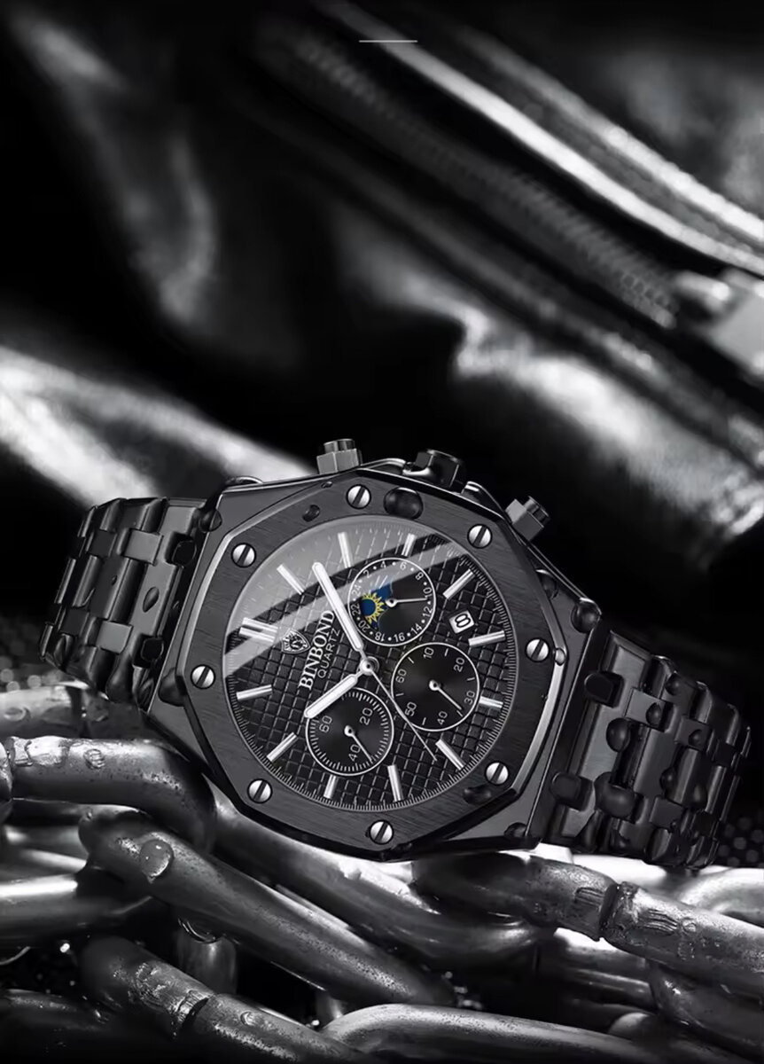 Montre bracelet en acier noir