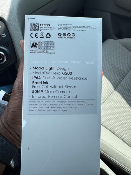 Smartphone TECNO SPARK Slim