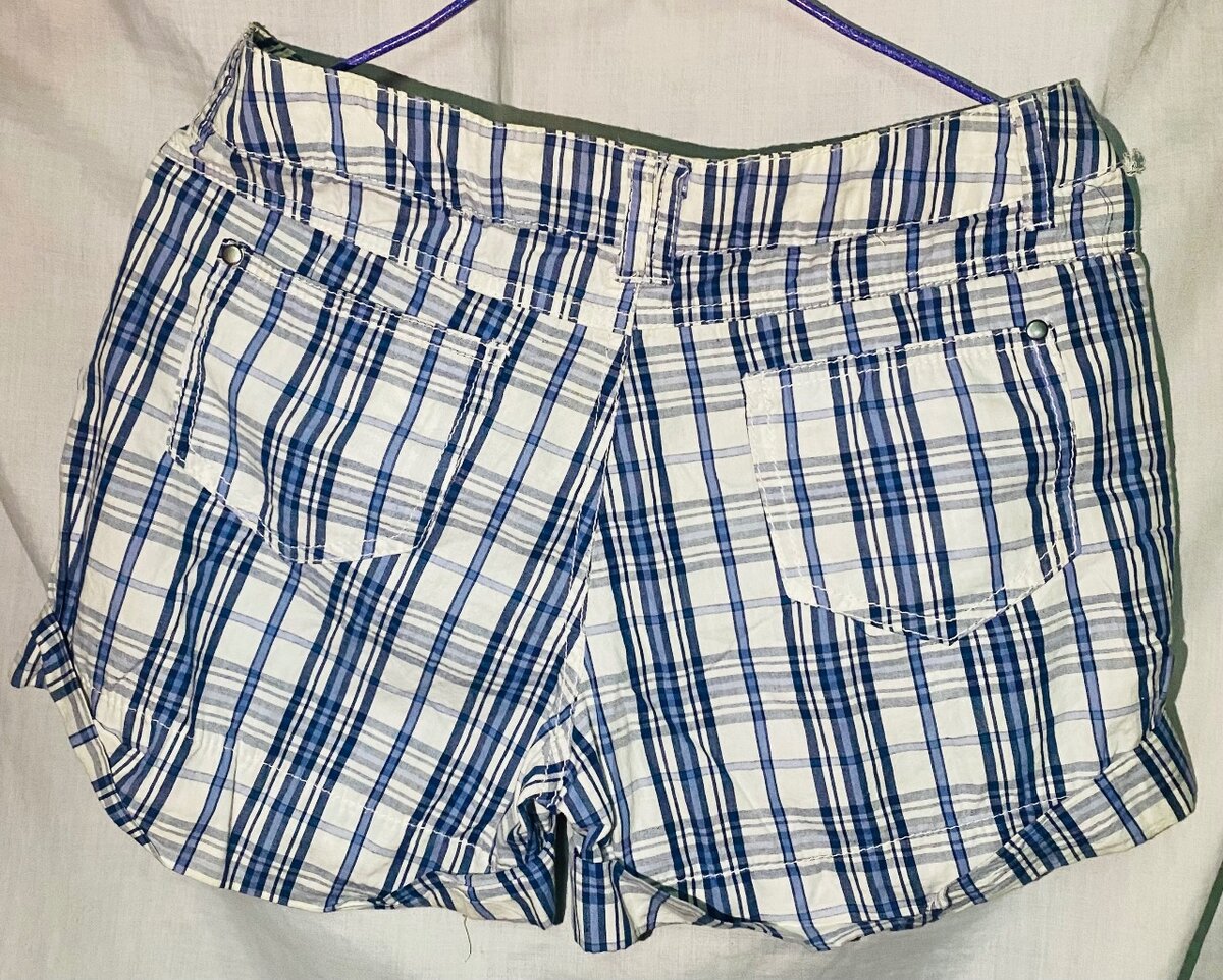 Shorts à carreaux pour femmes