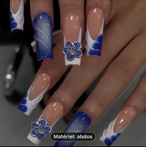 Ongles Press-Ons Bleu Floral
