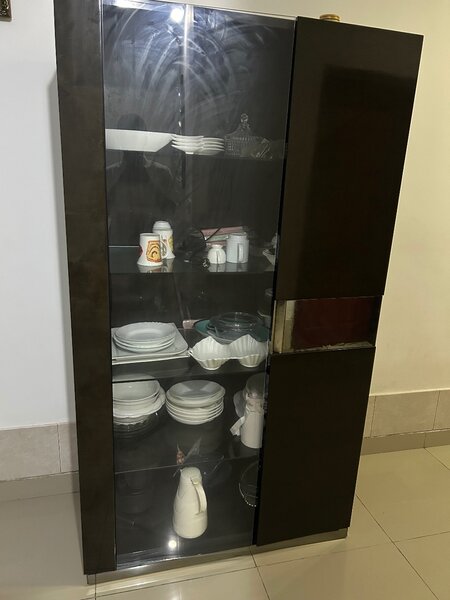 Vitrine moderne en verre