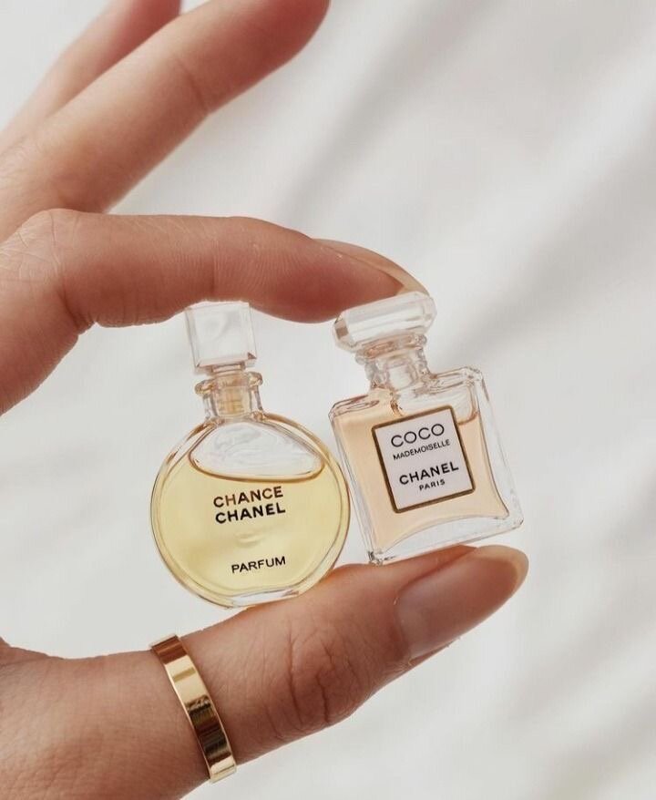Parfums Miniatures élégants