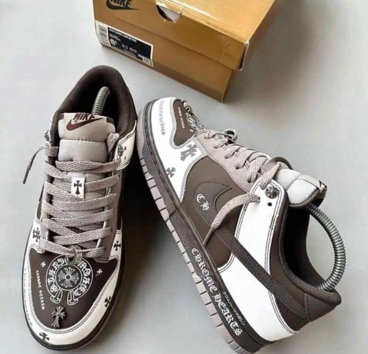 Nike SB sneakers