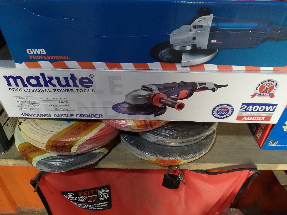 9" Angle Grinder Makute Quality