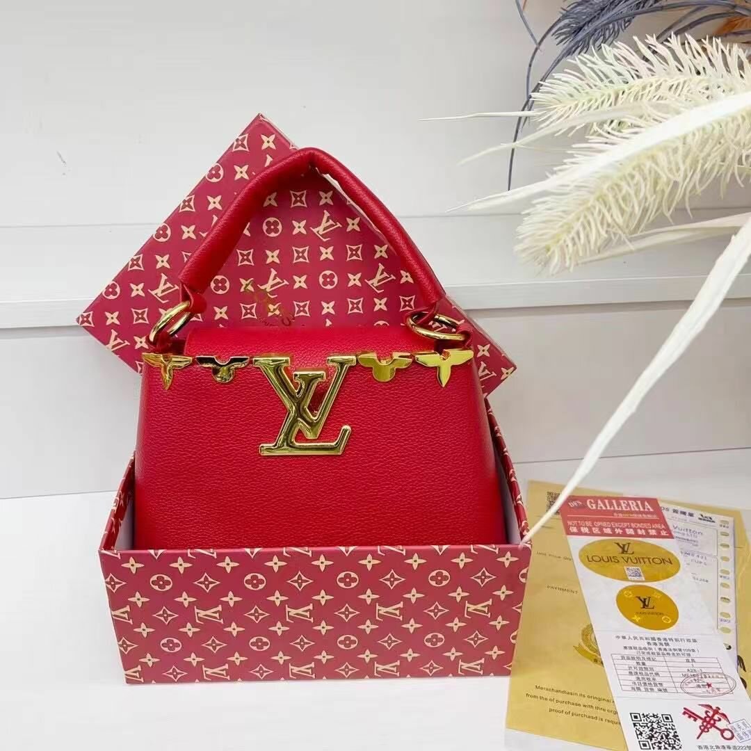 Sac a main pour femme petit yves  format