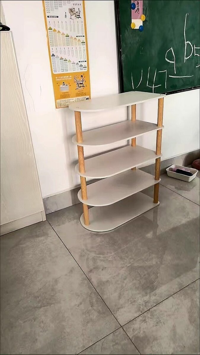 Обувница белая