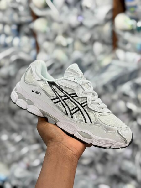 Asics NYC blanc
