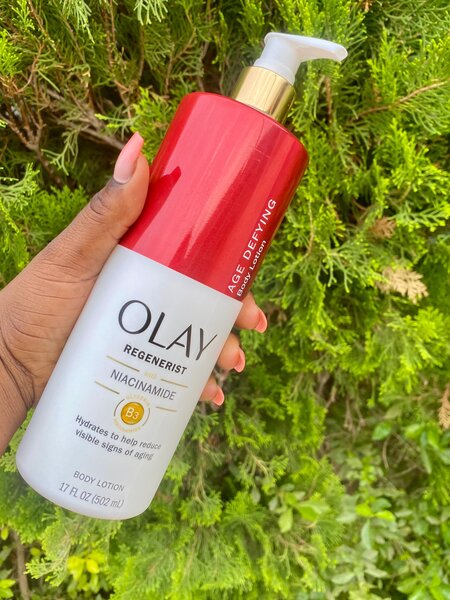 OLAY NIACINAMIDE LOTION