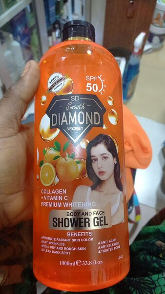 Smooth diamond collagen+vitamin c premium  whitening shower