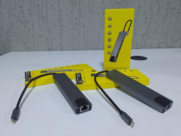 8 Ports USB C HDTV Multifunction Adapter