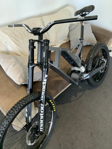 Vélo tout-terrain haute performance