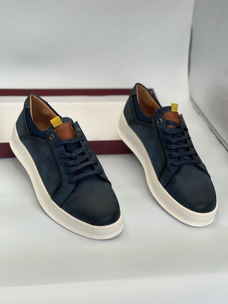 Fashion shoes