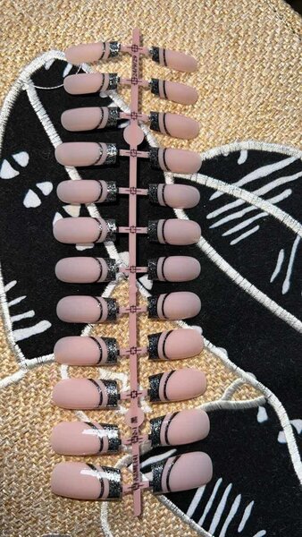 Ongles Press-On Élégants