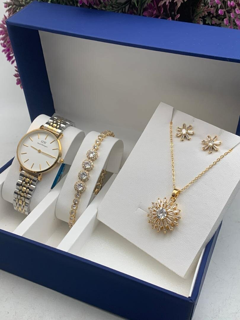 Ladies watch set