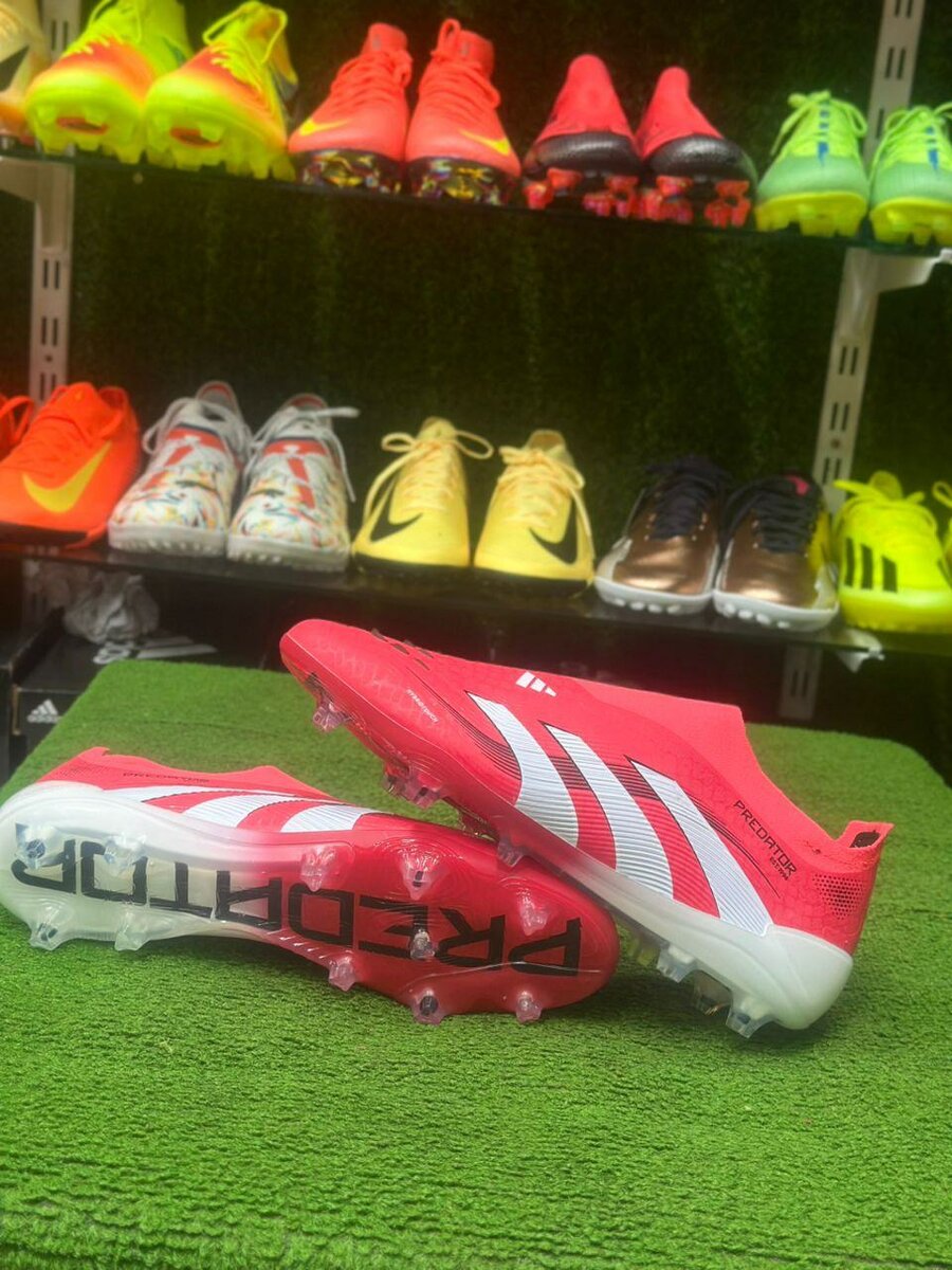 Adidas predator