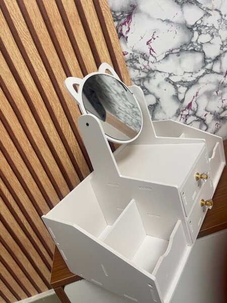 Boîte de rangement de produits