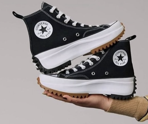 Converse run star hike