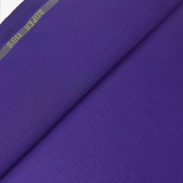 Tissu en laine violet premium