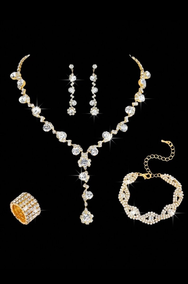 Une chaîne  Un bracelet  Boucle d'oreille  Bagues