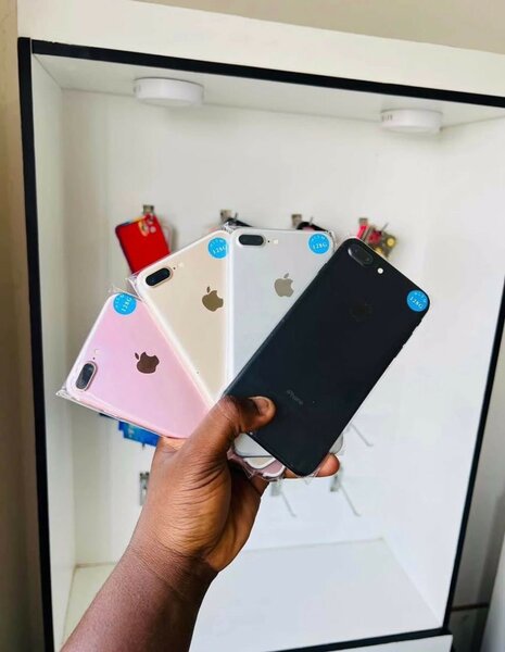 Pre owned iPhones from 5s -13 pro max