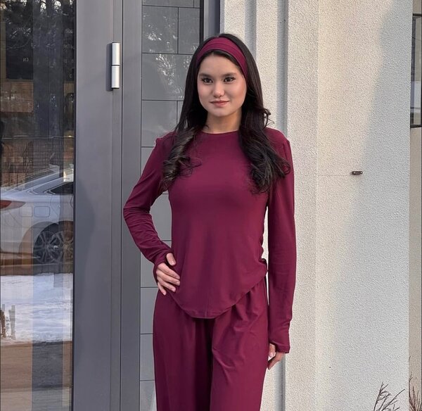 Двойка с повязкой