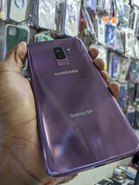 Pre Owned Samsung Galaxy S9 Plus