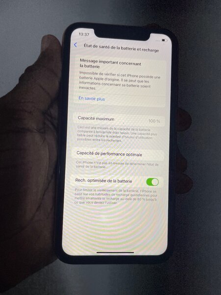 iPhone XR 64GB Coral