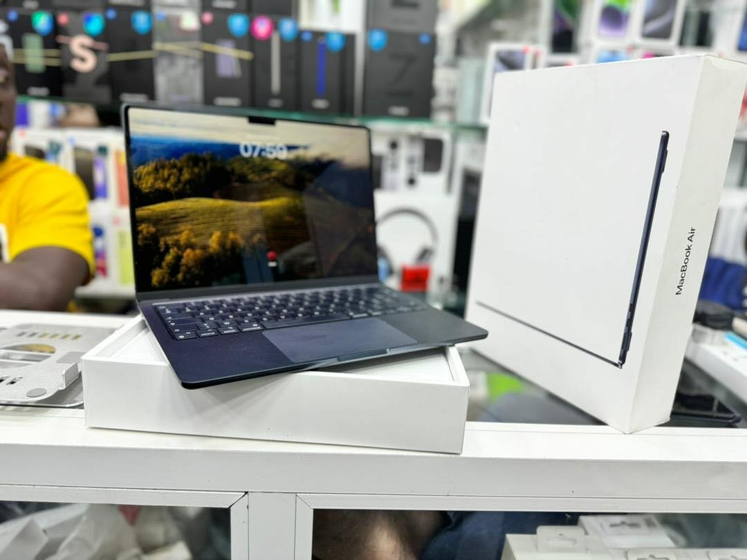 MacBook Air M2