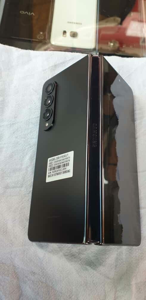 Samsung Galaxy Fold 3