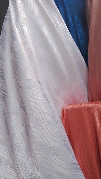 Tissu super pour les robes